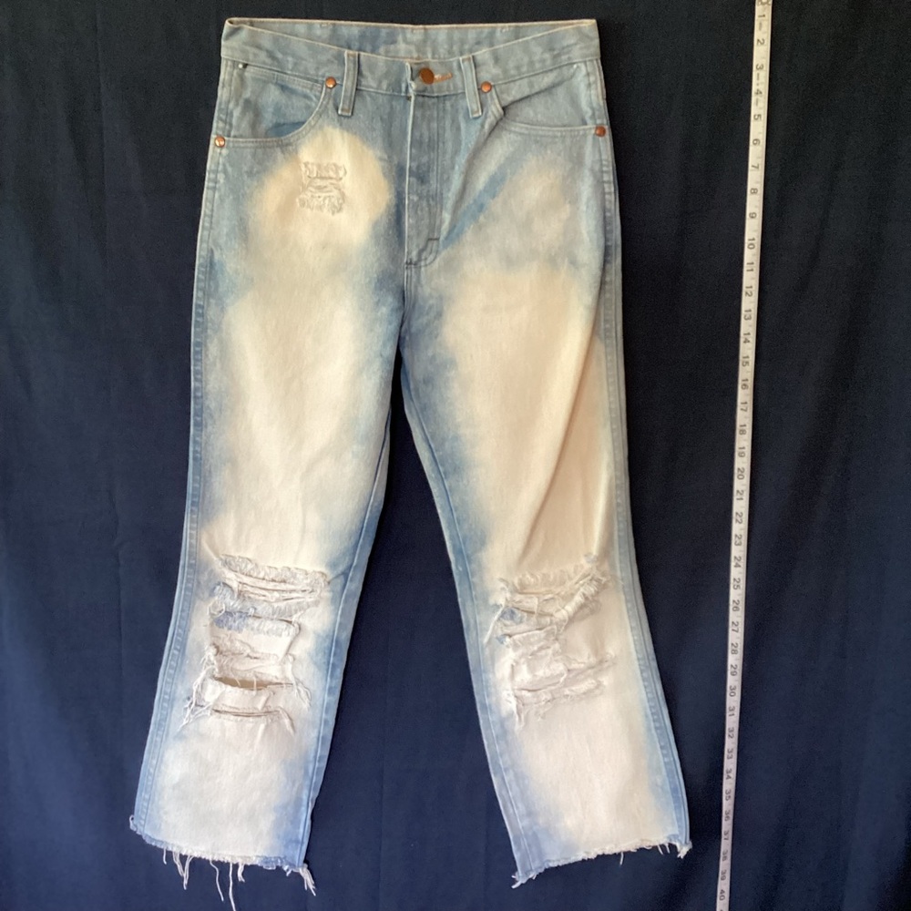 Wrangler cowboy cut slim fit cropped jeans men’s size 30 x 26